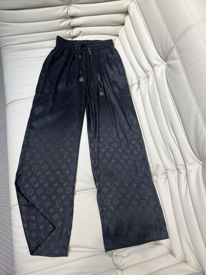 LV Pants